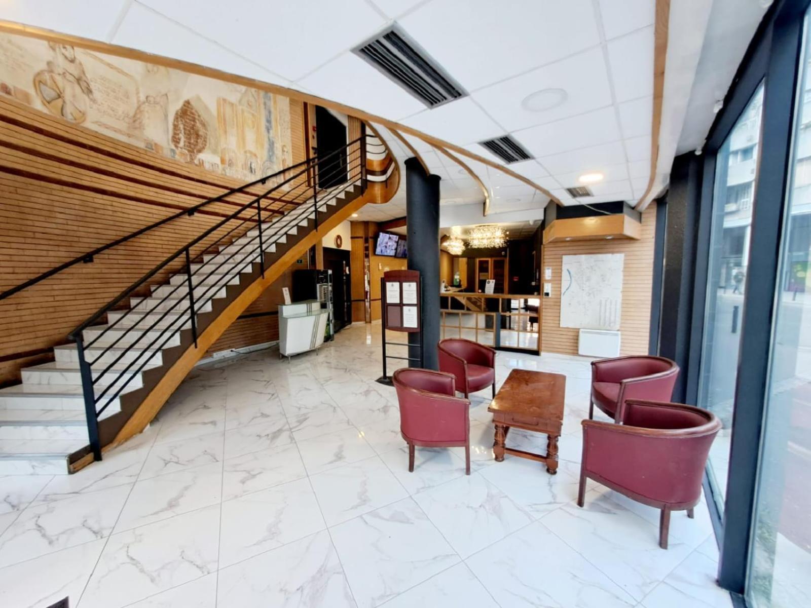 Crystal Hotel Saint Denis Basilique Exterior photo